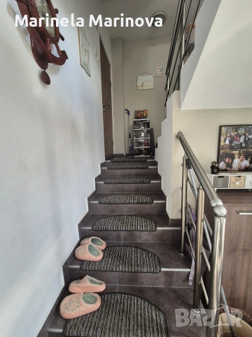 продава два етажа от къща , снимка 18 - Къщи - 53659495