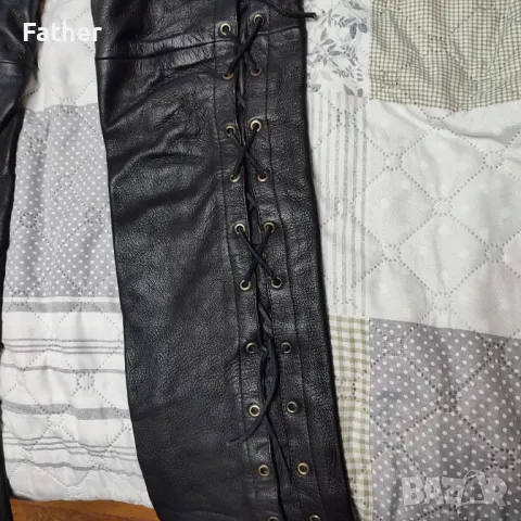 Кожен рокерски мото панталон размер 31, снимка 3 - Аксесоари и консумативи - 49707776