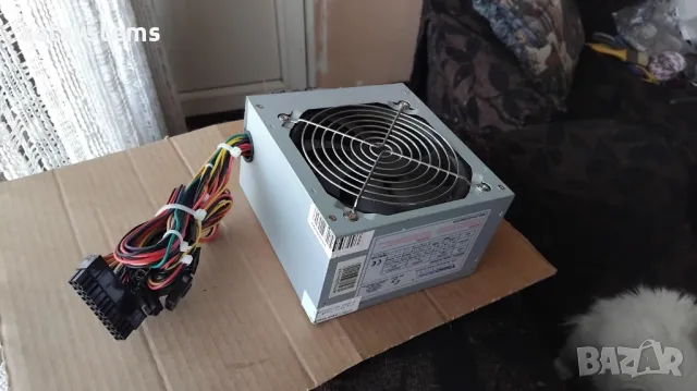 Компютърно захранване 550W TrendSonic ADK-A550W 120mm FAN, снимка 5 - Захранвания и кутии - 49269870