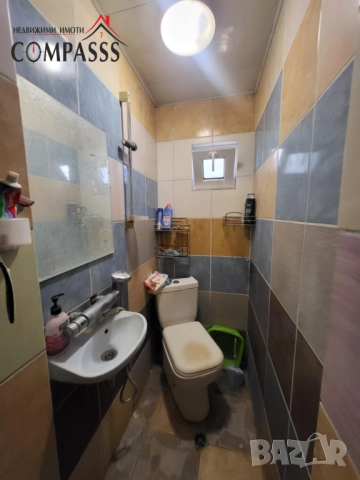 Къща с двор, район ЦЕНТЪР-Млад техник, гр. Добрич– 120153евро!, снимка 9 - Къщи - 51216606