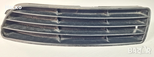 Ляво Капаче Лайсна Решетка Предна Броня Audi A4 B5 Ауди А4 Б5 8D0 807 345 B 8D0807345B