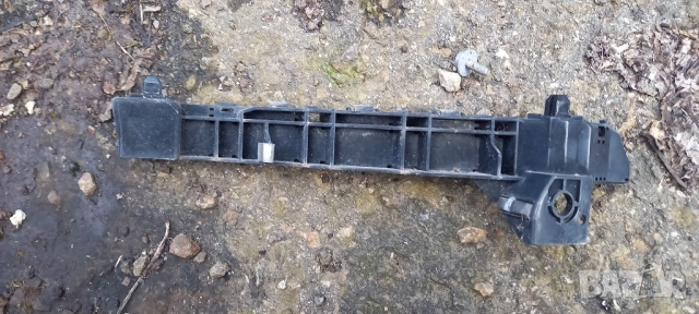 Ляв водач предна броня Subaru Forester III