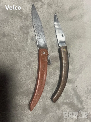 две стари ножчета ( споко )