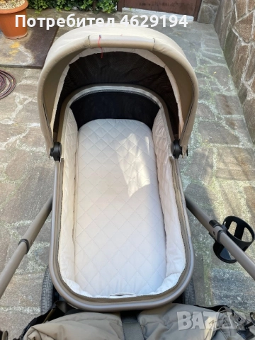 Бебешка Количка Venicci Upline Leo – стил, комфорт и качество, снимка 4 - Детски колички - 52132080