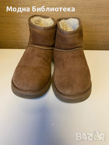 Боти UGG, снимка 1 - Дамски боти - 45044365