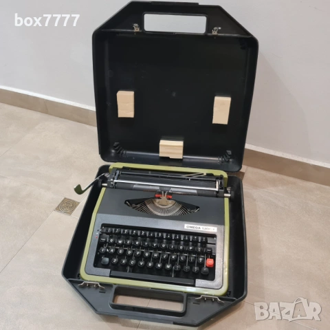 Пишеща мащина Omega 1300 F, снимка 6 - Колекции - 53512956