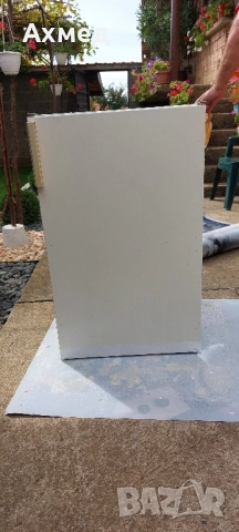 Компактен хладилник