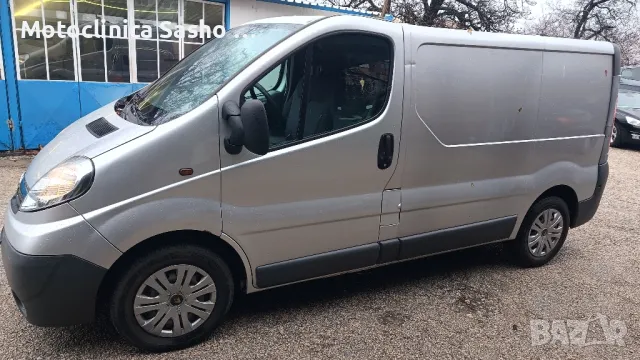 Товарен бус Opel VIVARO 2.5 CDTi (Reno), снимка 12 - Бусове и автобуси - 48215116