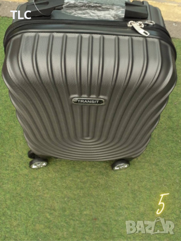 Стилен куфар за ръчен багаж в страхотни цветове, снимка 5 - Куфари - 44996632