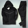 Екип Nike tech fleece , снимка 1 - Спортни дрехи, екипи - 45323546