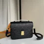 дамска чанта Louis Vuitton Pochette Métis , снимка 1