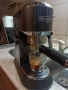 Кафе машина Делонги Дедика с ръкохватка крема диск, работи перфектно и прави супер кафе с каймак , снимка 1