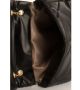 Дамска ватирана мека чанта в стилен дизайн и дръжка тип синджир