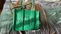 Мини The Tote Bag зелена чанта, снимка 4