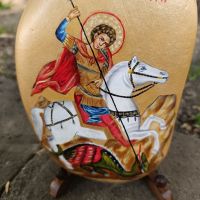Рисувана икона *Свети Георги " върху камък , снимка 5 - Икони - 45437654