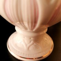 Beleek Lotus Blossom порцеланова ваза, снимка 6 - Декорация за дома - 45286393