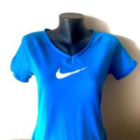 Тениска Nike L, снимка 1 - Тениски - 45068870