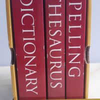 Webster's Pocket Reference Library - комплект тъклонвен, синонимен и правописен речник на английски, снимка 11 - Чуждоезиково обучение, речници - 45751369
