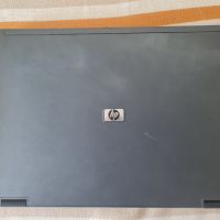 Продавам готин евтин лаптоп  HP Compaq NX8220, снимка 2 - Лаптопи за дома - 45200129