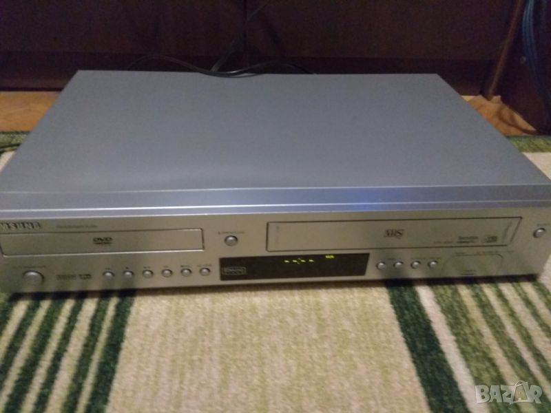 комбиниран VHS DVD плеър Samsung DVD-V6500 , снимка 1