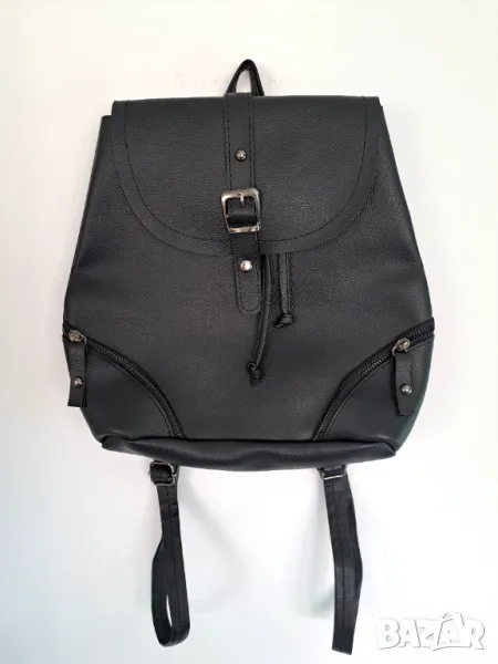 Малка черна раничка, снимка 1