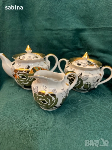Чайник, захарница, латиера от сервиз за чай Златна роза, Вернилки, снимка 1