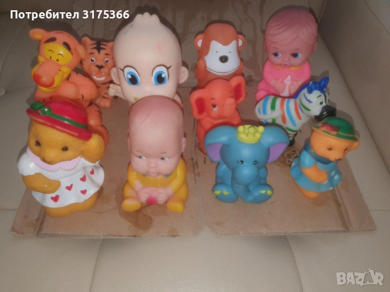 Колекция от изкъпани соц. писукащи гумени играчки 12 броя, снимка 1