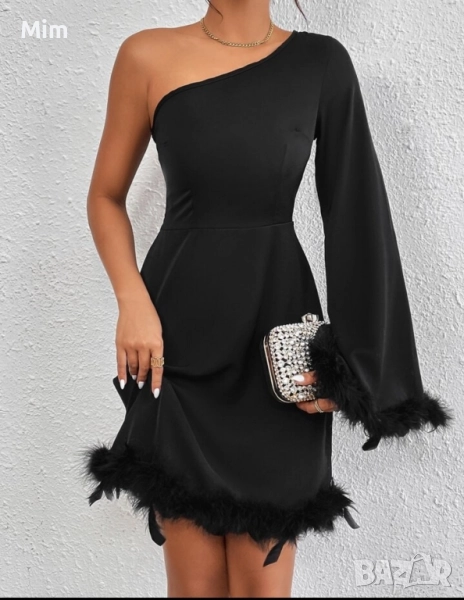 XL Черна рокля с един ръкав с естествени пера / пух /, снимка 1