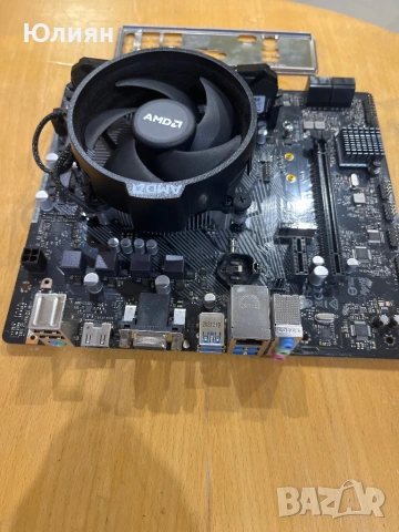 Дънна платка с процесор и РАМ, снимка 2 - Дънни платки - 53748167