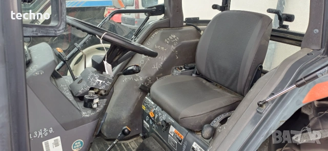 Трактор KUBOTA, модел GL321 C AB, снимка 6 - Селскостопанска техника - 53993117
