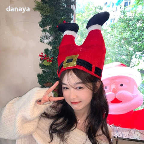 6165 Забавна коледна шапка Краката на Дядо Коледа, снимка 3 - Други стоки за дома - 51873293