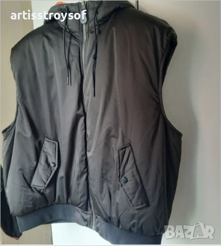 Нов мъжки елек , с качулка,  на Zara, размер L, снимка 2 - Якета - 54204501