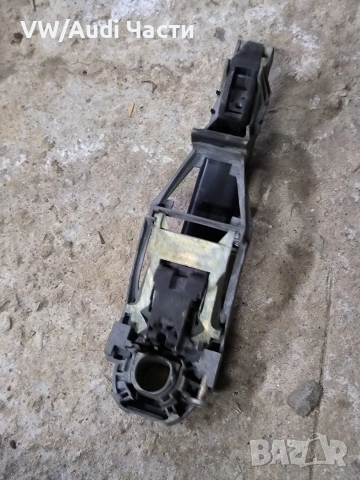 Дръжка врата за Голф 4 Бора Пасат Сеат Шкода VW Golf 4 Bora Passat Skoda Seat 3B0837885, снимка 2 - Части - 53829571