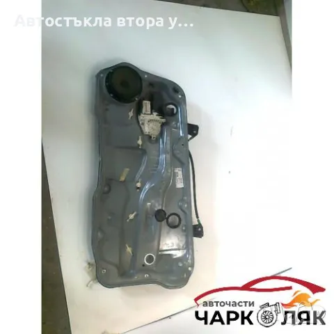 ел.машинка предно дясно стъкло за Фолксваген Голф mk4 1.9pd,стъклоповдигач, снимка 1 - Части - 47977085