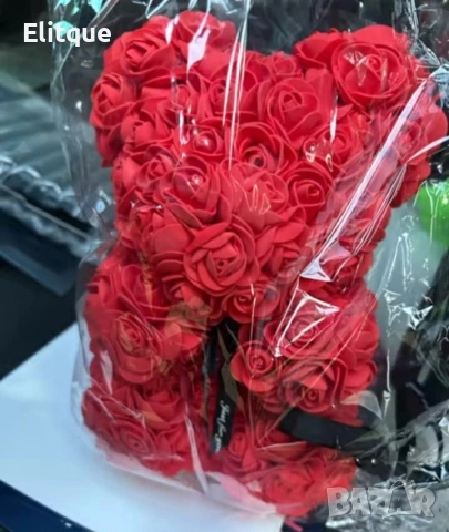 Плюшено мече с LED рози - подарък за мама, момиче, баба - комплект вечни рози 25 см