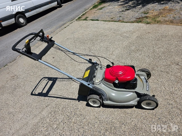 САМОХОДНА КОСАЧКА HONDA HRB 535. ПЕРФЕКТНА , снимка 4 - Градинска техника - 51226644