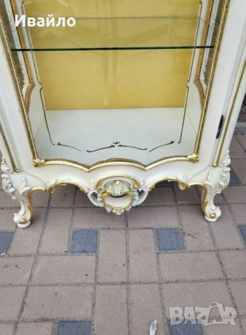 Италианска барокова витрина 025, снимка 5 - Секции и витрини - 52091432