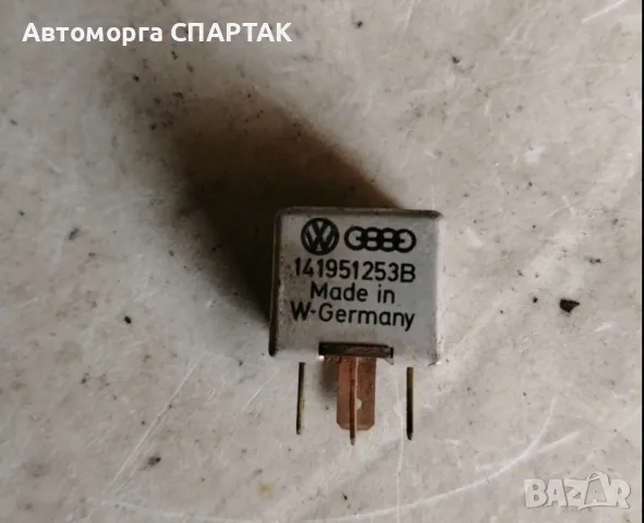 Реле Volkswagen Passat (B6) 2005-2010, ОЕМ 141951253B

, снимка 1 - Части - 47543627