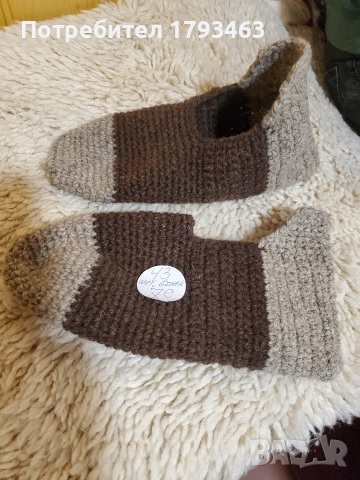 Ръчно плетени мъжки терлици от вълна' размер 43, снимка 4 - Мъжки чорапи - 50827014