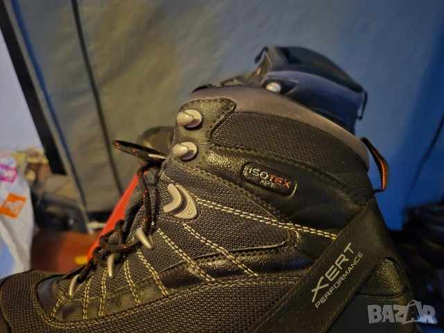 Regatta-waterproof-оригинални туристически-номер44, снимка 3 - Маратонки - 54097486