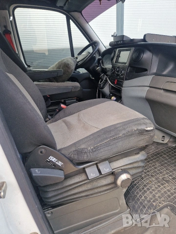 Седалка за Ивеко Дейли/Iveco Daily , снимка 11 - Бусове и автобуси - 54174337