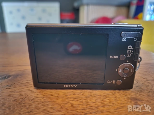 SONY DSC W 180, перфектен фотоапарат, снимка 2 - Фотоапарати - 50492073