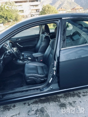 Honda accord 7, снимка 8 - Автомобили и джипове - 51554995