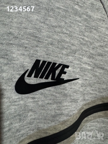 Nike Sportswear Tech Fleece Windrunner Full Zip Hoodie., снимка 2 - Спортни екипи - 53485107