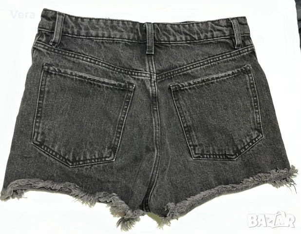 Дамски къси панталони Zara , снимка 2 - Къси панталони и бермуди - 51222092