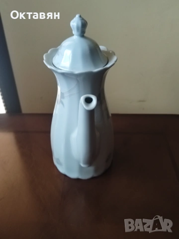 Порцеланов чайник, снимка 3 - Аксесоари за кухня - 53290667