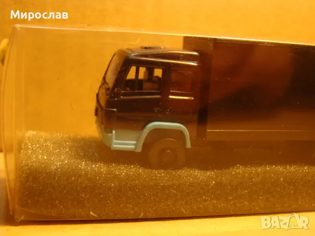 PRALINE H0 1/87 МERCRDEC BENZ 1320 КАМИОН МОДЕЛ КОЛИЧКА, снимка 2 - Колекции - 48556880