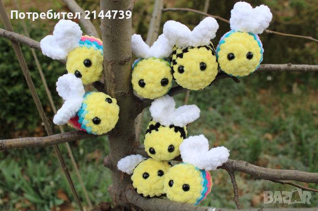Плетени пчели ключодържатели, снимка 2 - Плюшени играчки - 45512800