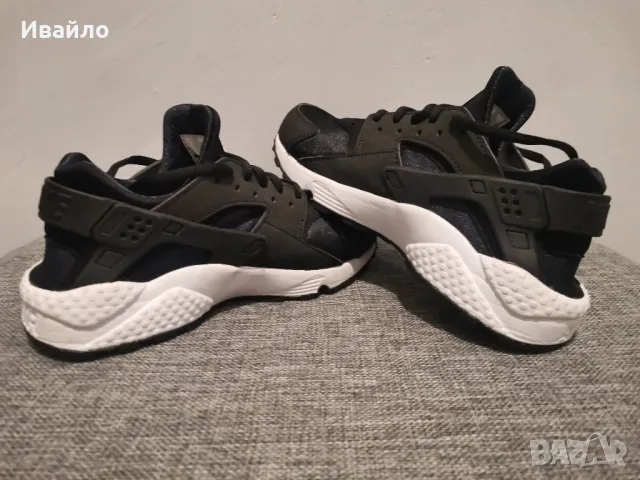 Nike Air Huarache Run. 

, снимка 5 - Маратонки - 47626259