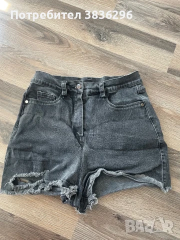 Къси дънки на марката Аlessa, размер XS, снимка 2 - Дънки - 50940592